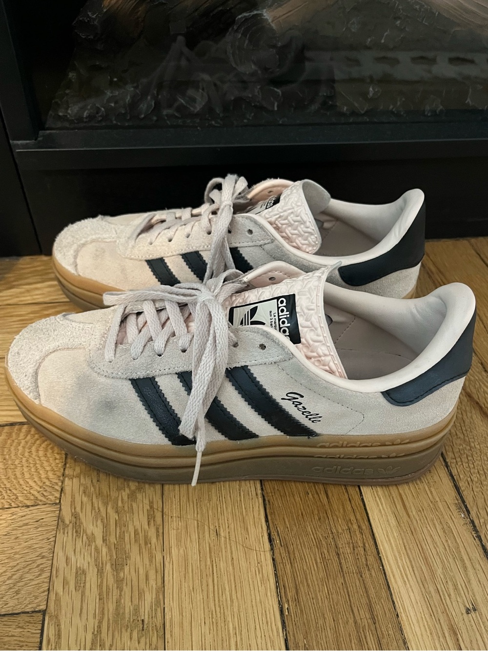 adidas Gazelle Sneakers in Light Pink with Black Stripes size 7.5